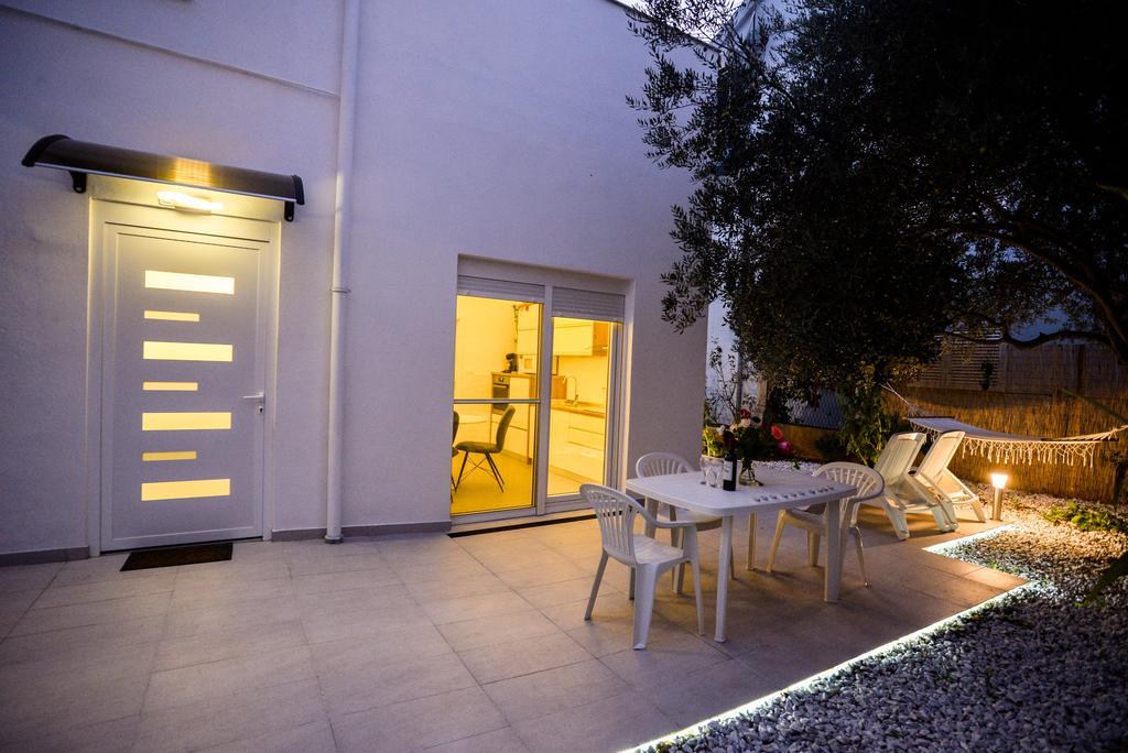 Villa Benelux Zadar Extérieur photo