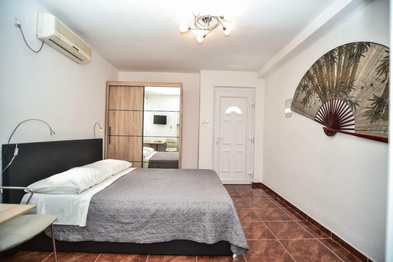 Villa Benelux Zadar Extérieur photo